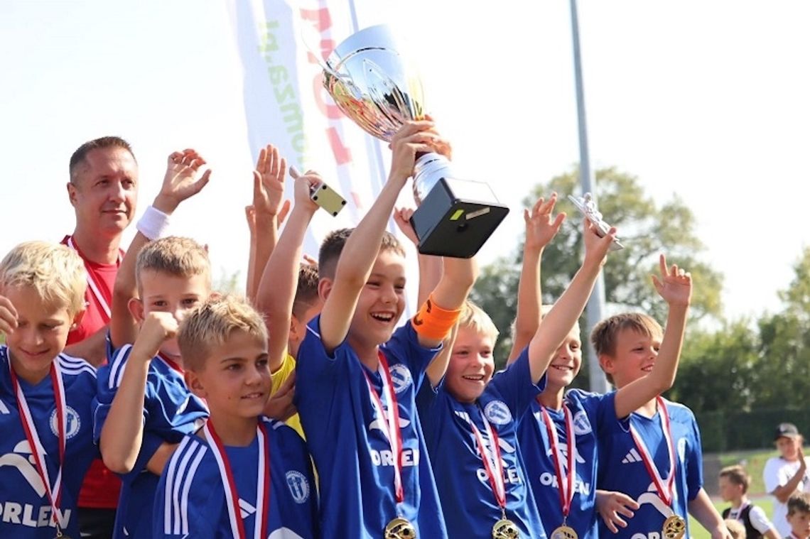 Wisła Płock zwycięzcą Ogólnopolskiego Turnieju Piłki Nożnej rocznika 2013 [VIDEO]