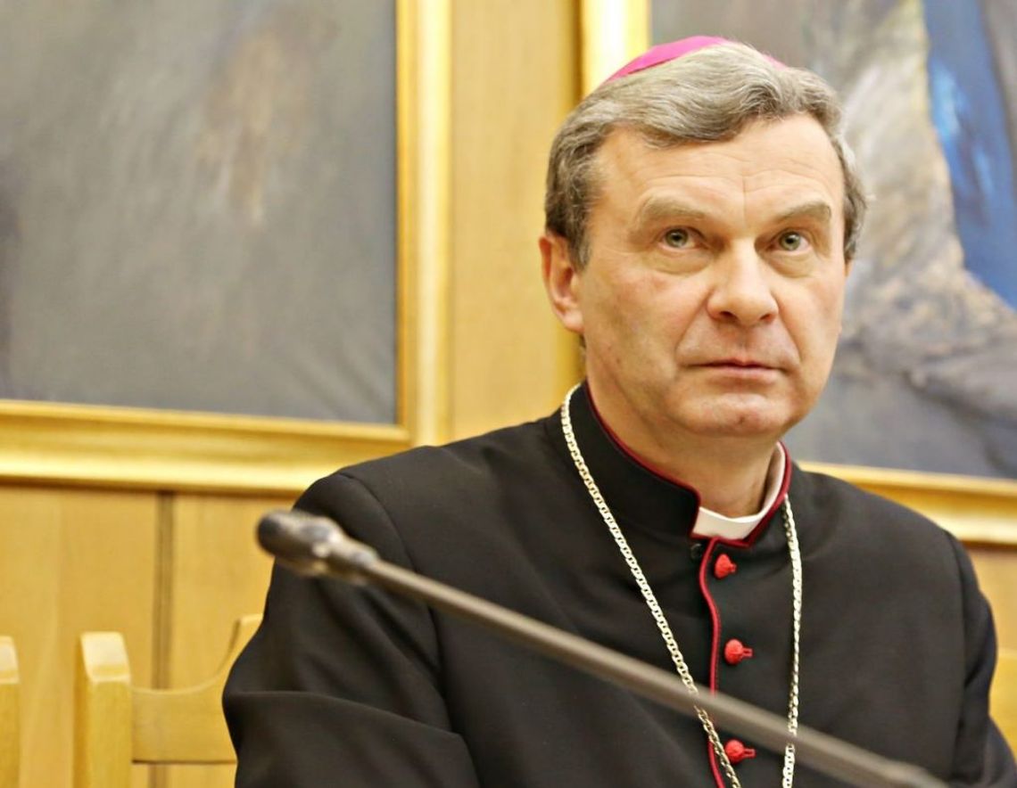 Wszyscy jesteśmy odpowiedzialni za trzeźwość Polaków – mówi ksiądz biskup Tadeusz Bronakowski