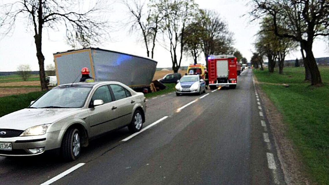 Wypadek pod Podgórzem. Ranne dwie osoby Wypadek pod Podgórzem. Ranne dwie osoby