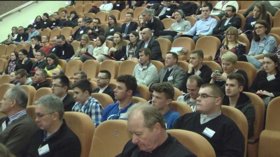 XII Krajowe Forum Duszpasterstwa Młodzieży w Łomży - VIDEO