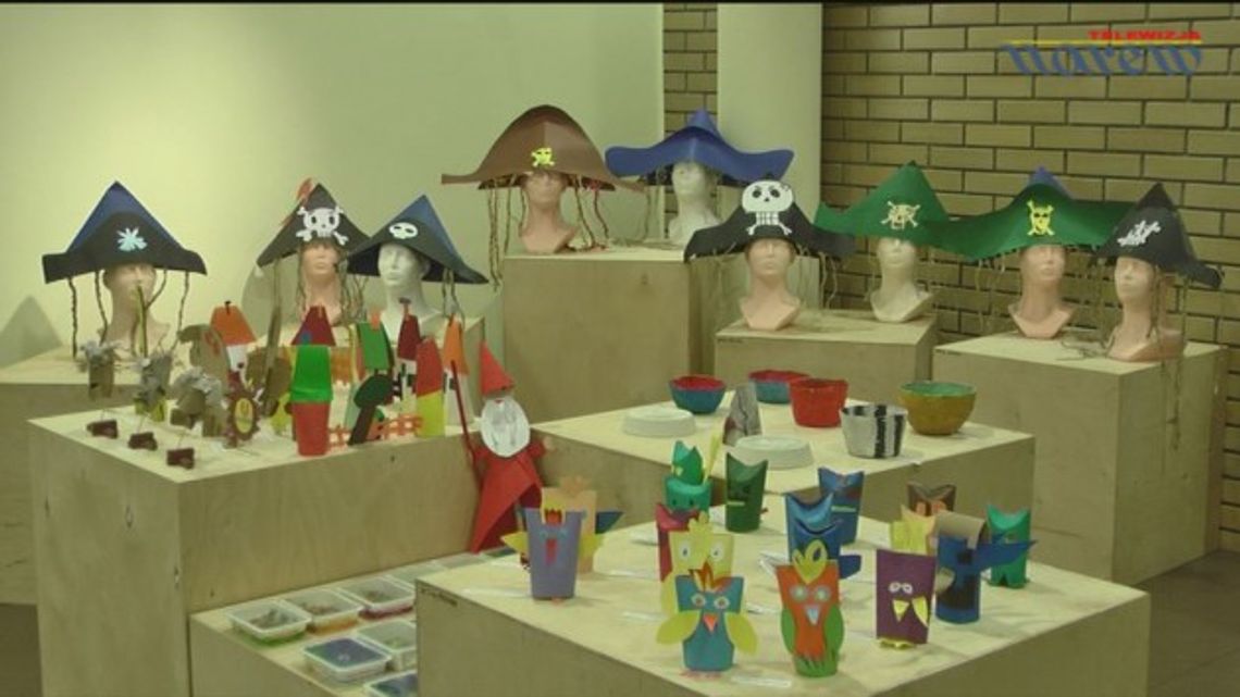 Zambrów - "Dziecięce inspiracje" - wystawa prac plastycznych Zambrów - "Dziecięce inspiracje" - wystawa prac plastycznych