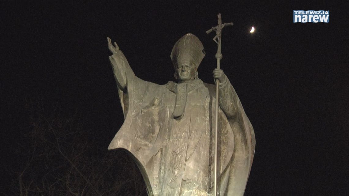 Zambrów - Marsz Światła w rocznicę śmierci Świętego Jana Pawła II [VIDEO]