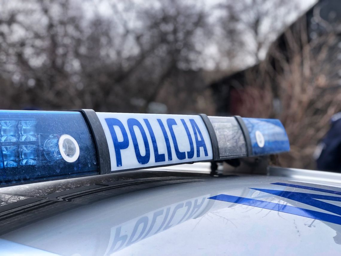 Zambrowscy policjanci zatrzymali poszukiwanego 41-latka z narkotykami