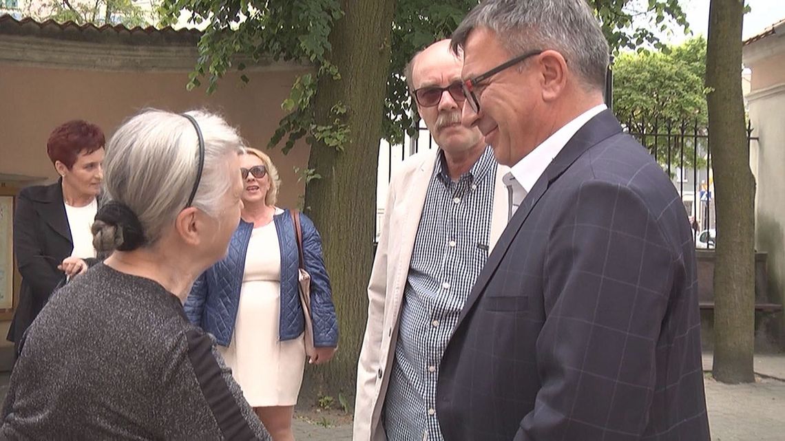 Zjazd absolwentów Liceum Ogólnokształcącego w Łomży- Matura 1977 rok  [VIDEO]