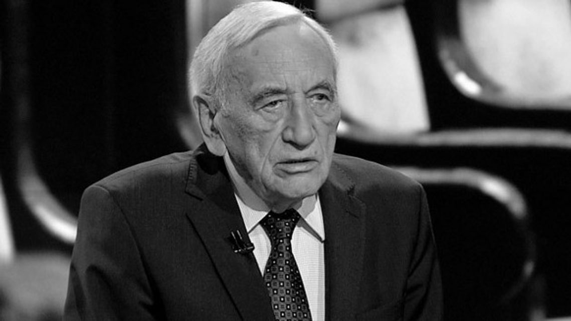 Zmarł Tadeusz Mazowiecki 