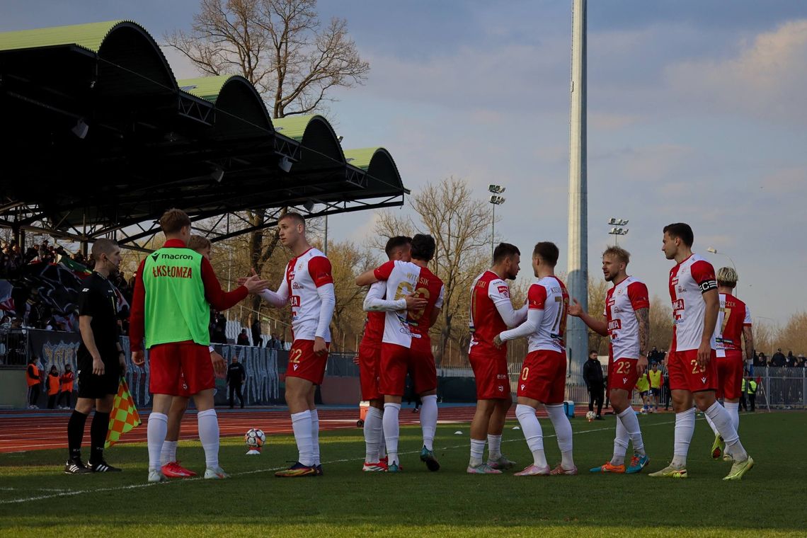 Zmiana trenera w ŁKS-ie Łomża - Staniórski ze zwycięstwem w debiucie! Zmiana trenera w ŁKS-ie Łomża - Staniórski ze zwycięstwem w debiucie!