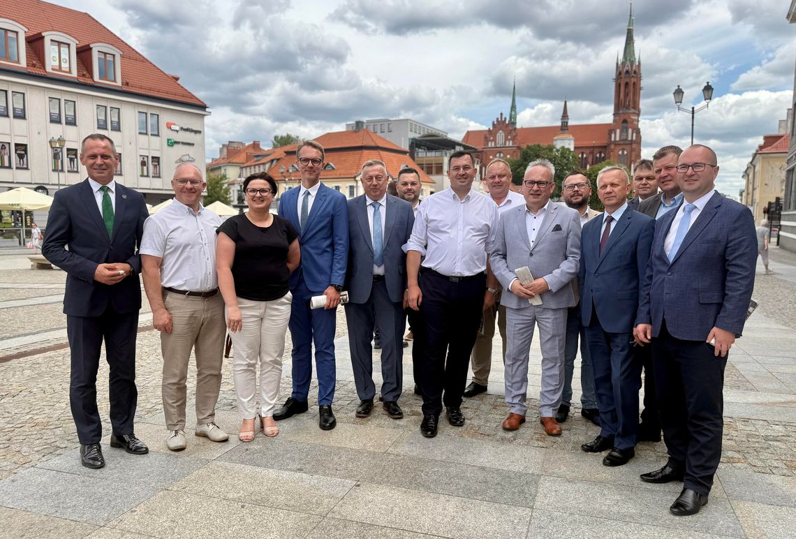 Zniesienie limitu kadencji? Konferencja z udziałem Stefana Krajewskiego w Białymstoku - [VIDEO]