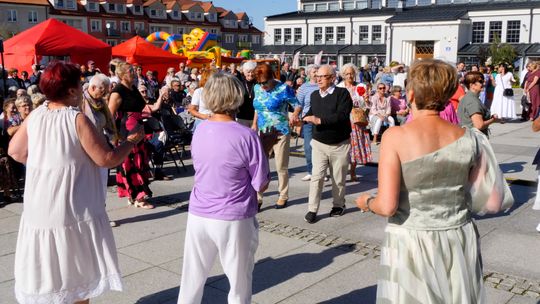 „Seniorada Plus – II edycja międzypokoleniowa” w Łomży! [VIDEO]